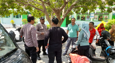 16 Siswa SD di Blitar Keracunan usai Makan Jeli dari Pedagang Keliling