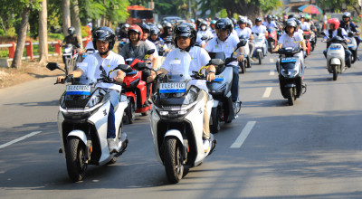 Konvoi Motor Listrik, Pemprov Jatim Siap Wujudkan Net Zero Emmissions di 2060