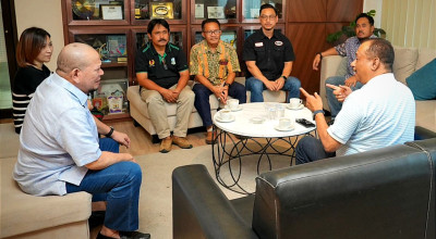 Reses Hari Pertama, La Nyallla Imbau KONI Jatim Segera Gelar Puslatda