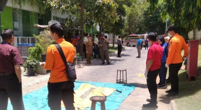Mahasiswa UK Petra Surabaya Tewas Diduga Lompat dari Gedung Kampus