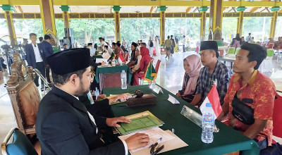 131 Pasangan Nikah Massal jelang Hari Jadi Bangkalan