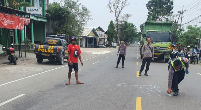 Pengendara Motor Mio di Bojonegoro Tewas Tabrak Bokong Truk Tronton