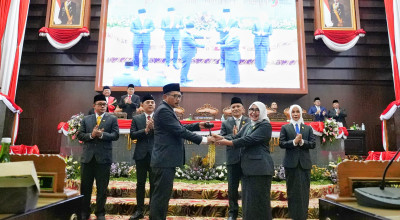 Pimpinan DPRD Jatim Resmi Disahkan, Ini Daftar Alat Kelengkapan Dewan