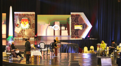 Lulusan SMK Jatim Banyak Nganggur: Lukman - Gus Hans 1 Pemikiran, Emil Tak Terima