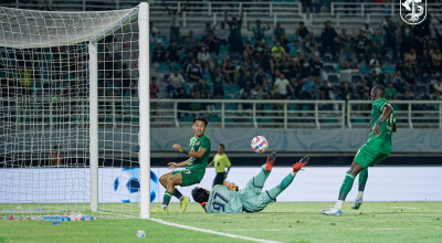 6 Peluang Persebaya Gagal Cetak Gol ke Gawang PSM Makassar
