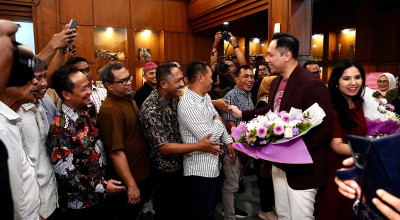 Menteri AHY Jalani Ujian Terbuka Doktoral di Unair Surabaya