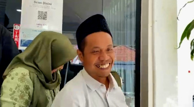 DKPP Pecat Anggota Bawaslu Surabaya Agil Akbar, Kasus Asusila