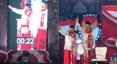 Debat Pilkada Jember, Hendy Bicara Perpanjangan Runway Bandara Notohadinegoro