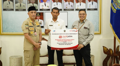 Bank Jatim Salurkan CSR Perbaikan Gor Sultan Abdul Kadirun Bangkalan