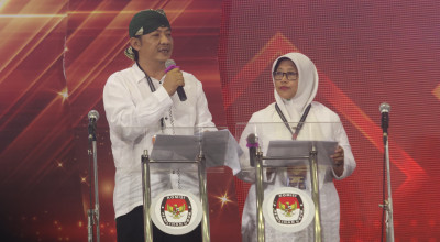 Debat Terakhir, Deny - Mudawamah Pertegas Komitmen Pembangunan Merata di Kediri