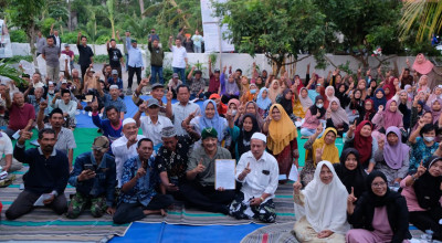 Deny Janji Fasilitasi Pendidikan Gratis dan Kenaikan Tunjangan Guru Honorer di Kediri