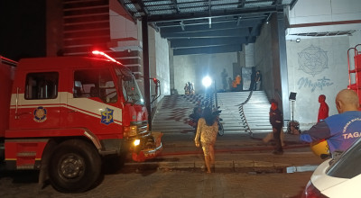Ruang Pijat Emperor SPA Surabaya Terbakar