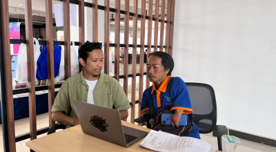 Ngalup Collaborative Network X Bangun Bangsa Ajari Disabilitas di Malang Bikin Logo