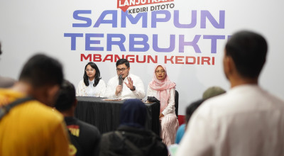 Unggul Versi Hitung Cepat di Pilkada Kediri, Mas Dhito Langsung WA Mas Deny