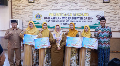 Wabup Gresik Berikan Reward pada Kafilah MTQ ke-30 Provinsi Jatim