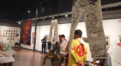 Pertunjukan Seni Rupa Surabaya: Kutunggu di Balai Pemuda