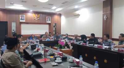 Pansus Pilkada Desak Bawaslu Jember Bersumpah karena Netralitas Diragukan