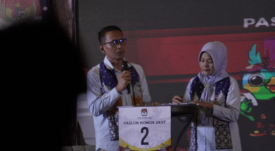 Debat Pilkada Bojonegoro: Setyo Wahono Kritik KPU Tidak Profesional