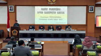 DPRD dan Pemkab Gresik Sepakat Bahas 12 Raperda Tahun 2025