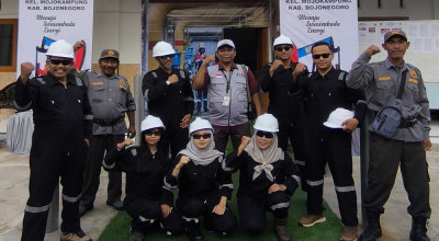 Sensasi Nyoblos Dilayani Pekerja Tambang di TPS 06 Mojokampung Bojonegoro