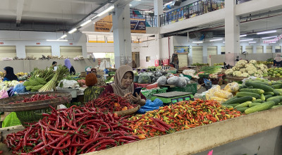 Harga Bahan Pangan di Ponorogo Melonjak jelang Nataru, Daging Tetap Stabil