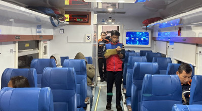 Fokus Keselamatan dan Kenyamanan Nataru, KAI Daop 9 Jember Lakukan Rampcheck