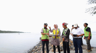 Bupati Ipuk Tinjau Persiapan Destinasi Wisata Banyuwangi Jelang Nataru