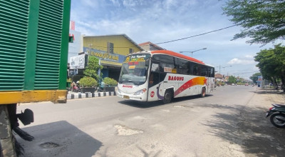 Hati-hati, Jalan Ahmad Yani Kota Kediri Rusak Parah
