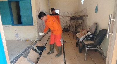 8 Rumah di Pacitan Rusak akibat Tanah Retak, Keselamatan Warga Terancam