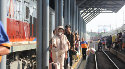Jadwal 8 Kereta Api Tambahan Nataru 2024-2025