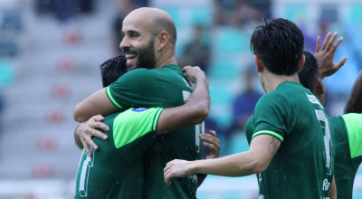 FOTO: Persebaya Kokoh di Puncak Klasemen usai Bantai Persik Kediri