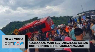 Video: Kecelakaan Maut Bus Pariwisata Tabrak Truk Tronton di Tol Pandaan-Malang