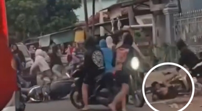 Viral 2 Remaja Diamuk Massa di Pantura Lamongan