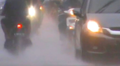 Hujan Lebat Disertai Petir Diprakirakan Terjadi di Jatim Pekan Depan, Waspada!