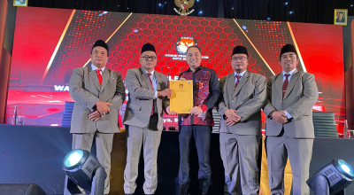 KPU Surabaya Tetapkan Kemenangan Eri Cahyadi-Armuji, Raih 81,38 Persen