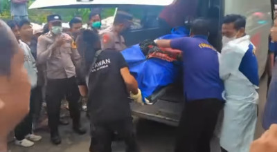 Mayat Termutilasi dalam Koper Merah di Ngawi, Tanpa Kepala dan Kaki