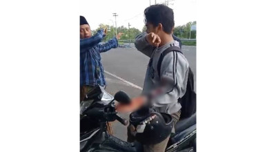Mahasiswa UTM Bangkalan Terjerat Tali Senar saat Melintasi Jembatan Suramadu