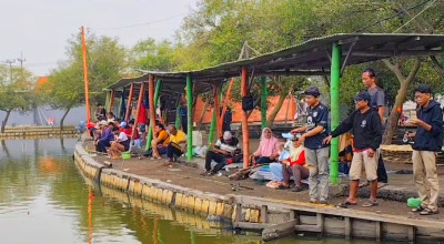 700 Pengunjung Datangi Tempat Pemancingan di Sedati Sidoarjo di Libur Tahun Baru