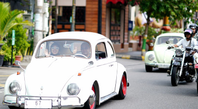 Keliling Kota Naik VW Nikmati Destinasi Wisata Madiun