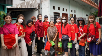 Sambut Imlek 2025, Yayasan Warisan Kasih Berbagi Kebahagiaan di Surabaya