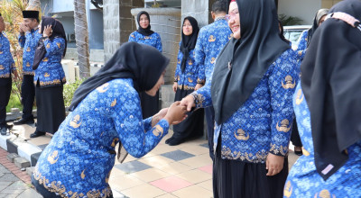 Bu Min Pamit, Titip Pesan Agar ASN Gresik Terus Berinovasi dan Bekerja dengan Hati