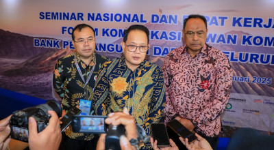 Pj Gubernur Jatim Dorong BPD Adaptasi Dunia Digital dan Transformasi Ekonomi