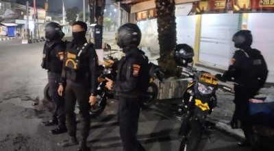 6 Pemuda Gangster Diamankan Polres Gresik di Driyorejo