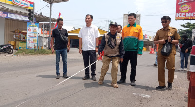 Perbaikan Jalan Rusak di Puger Jember Baru sampai Tahap Ini