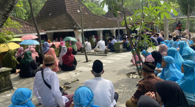 Makam Batoro Katong di Ponorogo Dipadati Peziarah jelang Ramadan