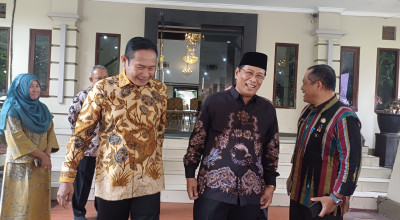 Wakil Bupati Lamongan Pamit, Kembali Mengajar di Pondok Pesantren