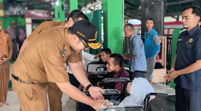 Wabup Mojokerto Salurkan 2.220 Kg Beras pada 5 LKSA