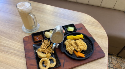 Rekomendasi Buka Puasa di Kediri: Chicken Steak Hanya Rp29 Ribu, Dijamin Kenyang