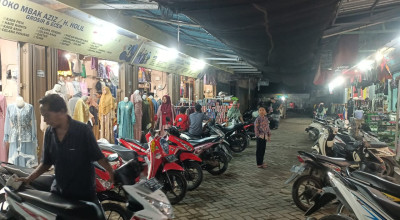 Buka 24 Jam, Pasar Tradisional di Jember Tak Kalah Eksis dari Marketplace Online