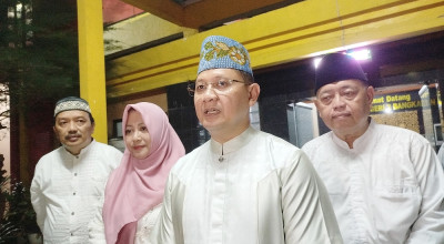 Kadindik Jatim Kunjungi Guru di Bangkalan yang Tempuh 90 Km demi Mengajar